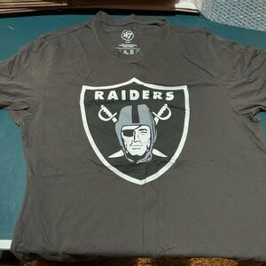 47 Brand Raiders Logo Tee in Dark Gray